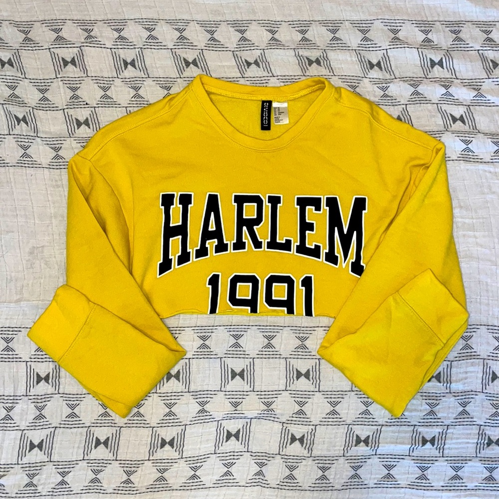 Super cropped yellow crew